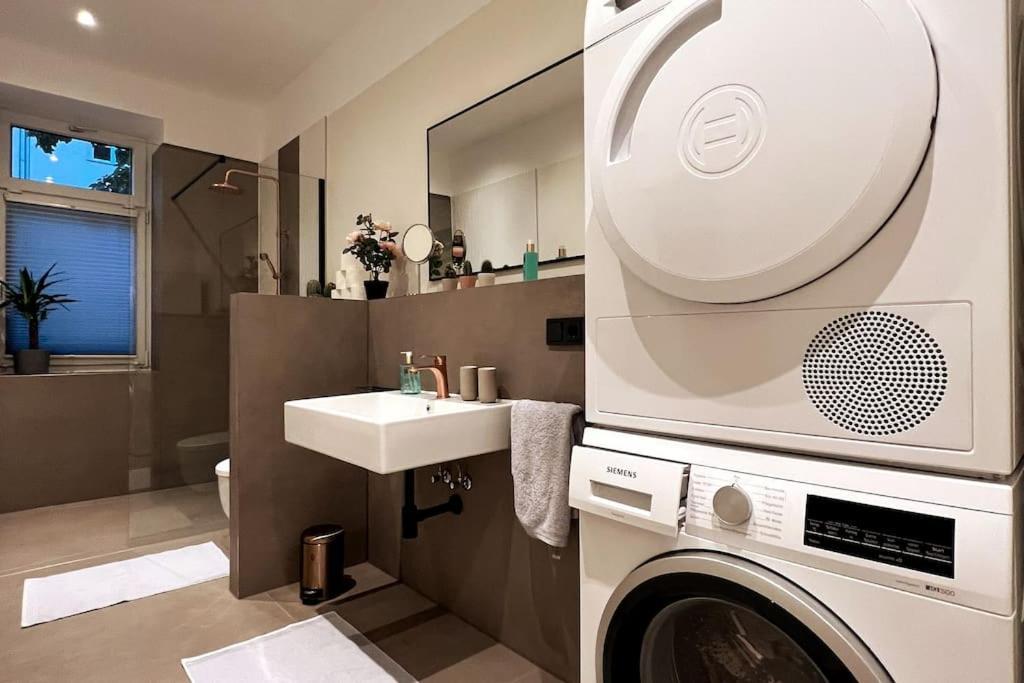 Soul-Apartment Terrasse Privat-Parkplatz Boxspringbett 55Zoll Tv Wlan Лайпциг Екстериор снимка