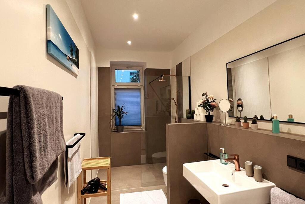 Soul-Apartment Terrasse Privat-Parkplatz Boxspringbett 55Zoll Tv Wlan Лайпциг Екстериор снимка